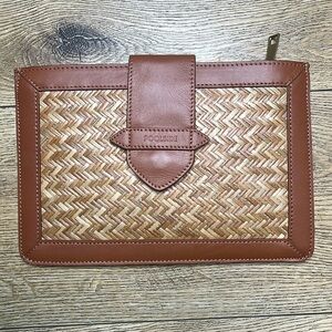 Poolside Basketweave and Leather Trim Clutch